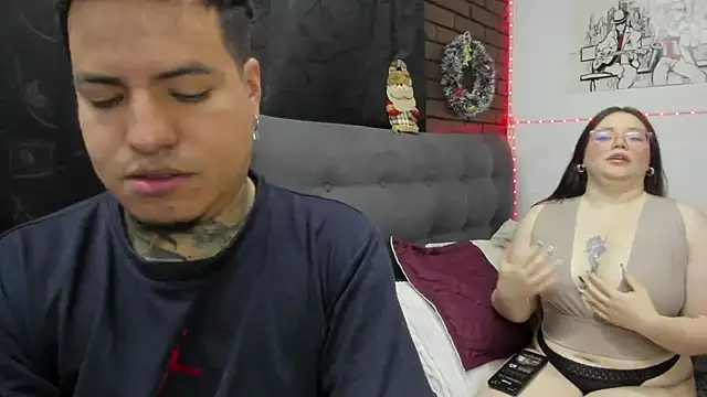 CrisabellssEden online show from December 5, 2025, 7:10 pm