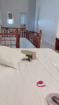 JunCii online show from October 31, 2025, 2:56 am