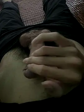 rain264 online show from October 19, 2025, 8:04 am