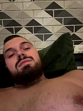 Snapshot of Badking9377 chatting on October 22, 2025, 7:24 pm Badking9377 online show from October 22, 2025, 7:24 pm