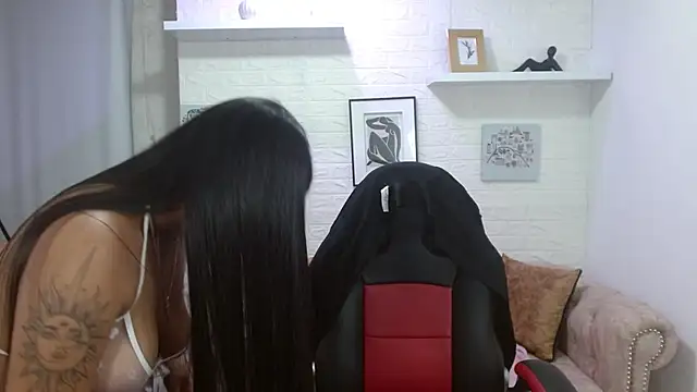 Snapshot of aylin_tk chatting on October 16, 2025, 3:07 am aylin tk online show from October 16, 2025, 3:07 am