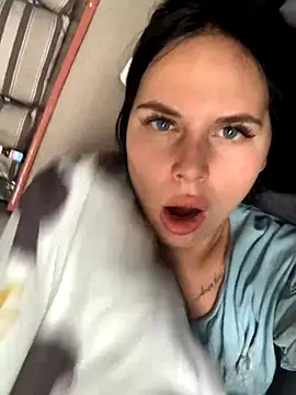 ksenia123 online show from October 7, 2025, 9:28 am