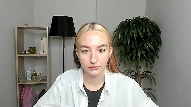 BabetteTing online show from September 9, 2025, 8:25 am