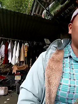 -Kitty-92 online show from November 1, 2025, 3:52 am