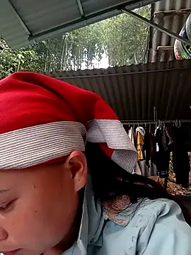 -Kitty-92 online show from November 2, 2025, 4:15 am