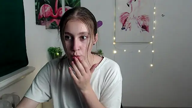 Milka kamila online show from October 9, 2025, 12:58 pm