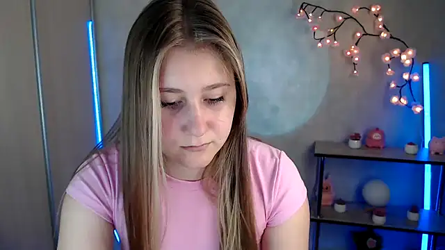 Milka kamila online show from June 3, 2026, 2:33 pm