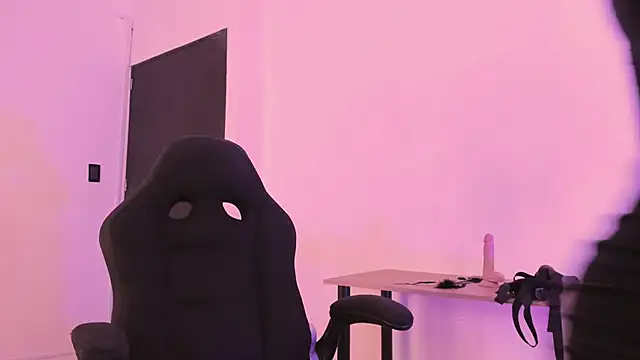 Snapshot of AnnaraLein chatting on October 22, 2025, 3:29 am AnnaraLein online show from October 22, 2025, 3:29 am