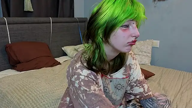 KandraCruser online show from October 1, 2025, 8:37 pm