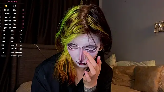 KandraCruser online show from November 24, 2025, 8:08 pm