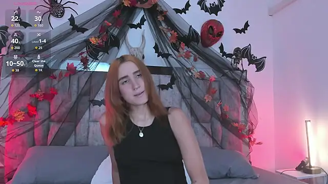 Isa blue14 online show from October 20, 2025, 8:42 pm