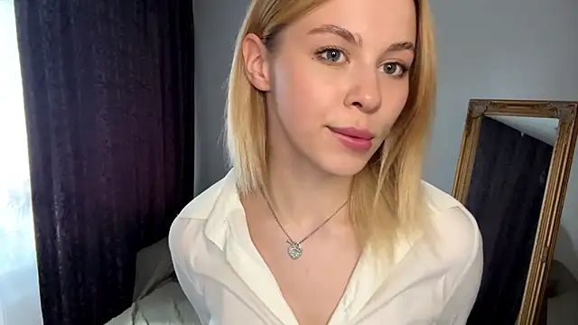 Lil Elisa online show from September 12, 2025, 11:21 am