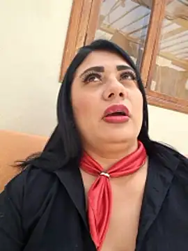 Monse--145 online show from December 18, 2025, 4:24 pm