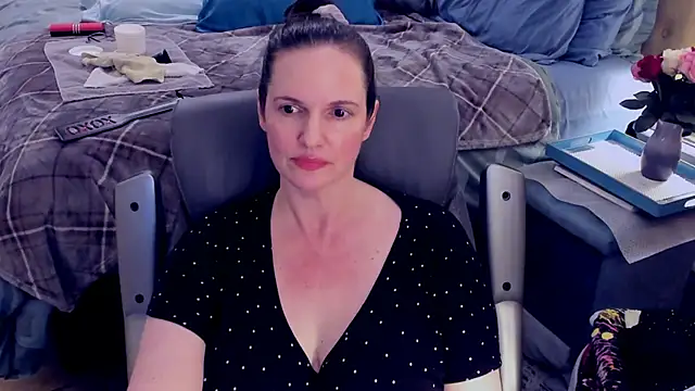 ninajaymes online show from January 19, 2025, 9:44 am