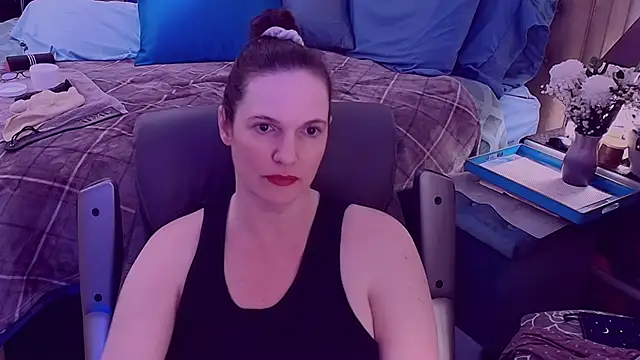 ninajaymes online show from February 19, 2025, 1:51 am
