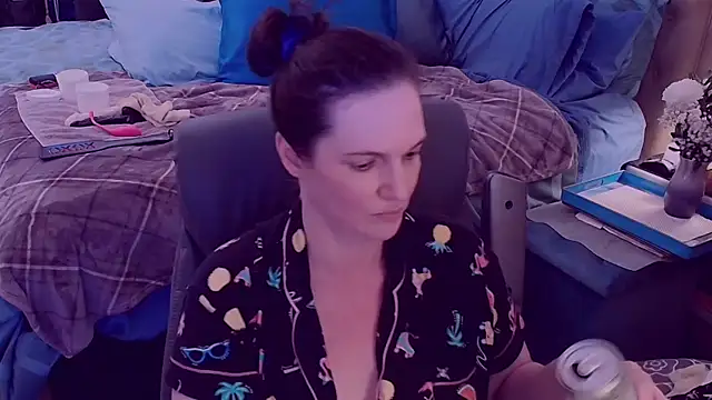 ninajaymes online show from February 28, 2025, 4:10 pm