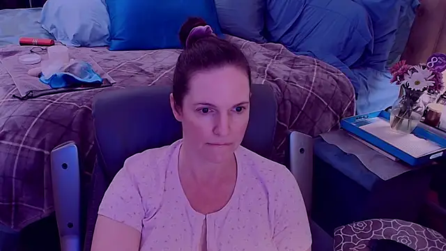 ninajaymes online show from March 9, 2025, 2:18 am