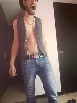 Snapshot of Dante_dm chatting on October 28, 2025, 4:09 pm Dante dm online show from October 28, 2025, 4:09 pm