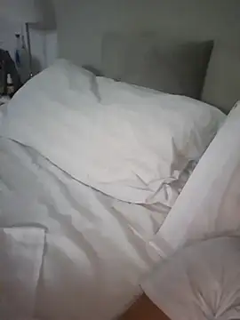 Snapshot of angeldevil0404 chatting on November 3, 2025, 4:14 am angeldevil0404 online show from November 3, 2025, 4:14 am