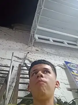 Daniel97Quintero online show from March 3, 2026, 4:18 am