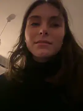 SophiiaStarr online show from October 4, 2025, 5:22 pm