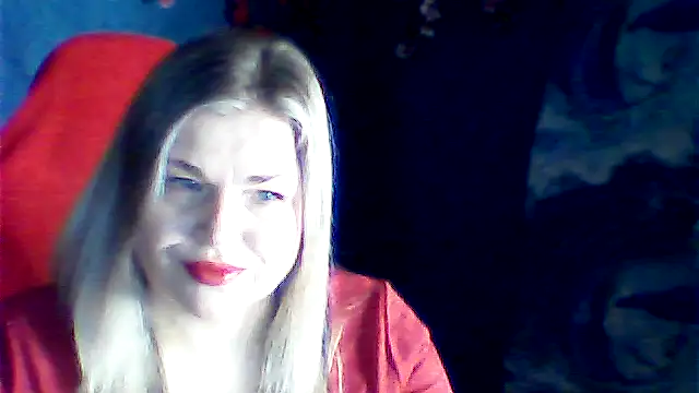 Nayvessa online show from November 2, 2025, 11:12 am