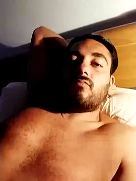 axsimil online show from September 8, 2025, 9:25 pm