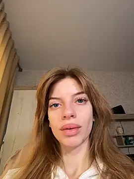 mari  papi online show from December 15, 2025, 10:19 am