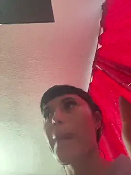 XBODTRIIPX online show from December 17, 2025, 11:16 am