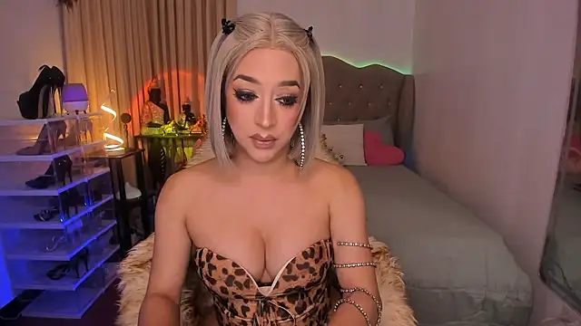 Dream Goddess online show from April 9, 2026, 11:48 am