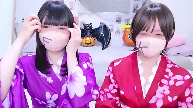 fumika f online show from October 29, 2025, 4:26 am