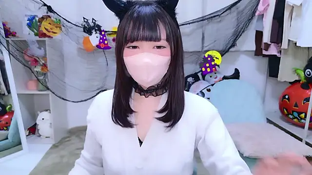 fumika f online show from November 1, 2025, 12:23 am