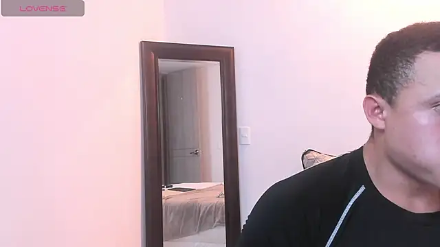 KingLevi01 online show from September 23, 2025, 12:02 am