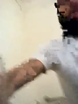 Mrluckstick online show from April 9, 2026, 3:39 pm