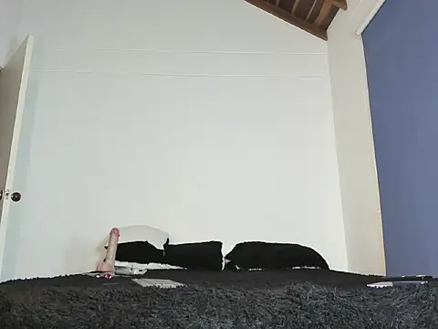 cataleya villalobos online show from October 1, 2025, 5:52 pm