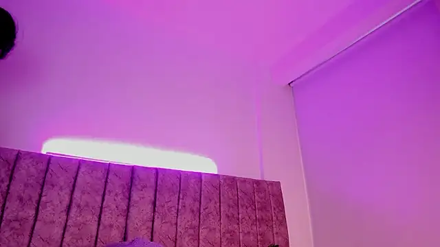 Ambeer fox  online show from March 17, 2026, 12:30 pm