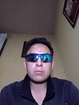 Snapshot of aczinovelez342 chatting on September 10, 2025, 8:58 am aczinovelez342 online show from September 10, 2025, 8:58 am