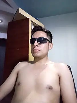 Snapshot of aczinovelez342 chatting on October 10, 2025, 3:49 am aczinovelez342 online show from October 10, 2025, 3:49 am