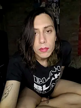 Snapshot of deniagomez69 chatting on October 4, 2025, 4:21 am deniagomez69 online show from October 4, 2025, 4:21 am