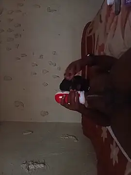 Pondo10 online show from November 19, 2025, 1:44 pm