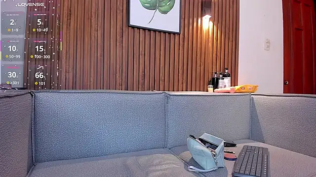 seraphine arabic online show from December 3, 2025, 2:15 pm