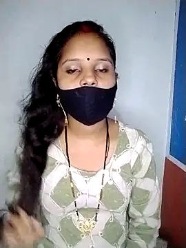 Komal-Rajput online show from September 28, 2025, 6:02 pm