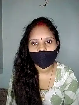 Komal-Rajput online show from November 3, 2025, 1:34 pm