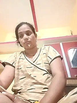 Hot-kal93 online show from October 15, 2025, 10:32 pm