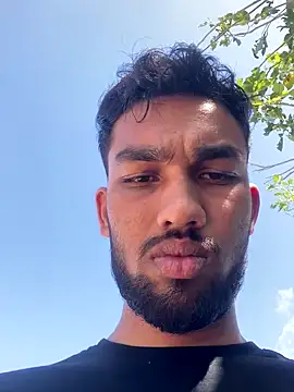 cutekaran online show from October 5, 2025, 4:11 am