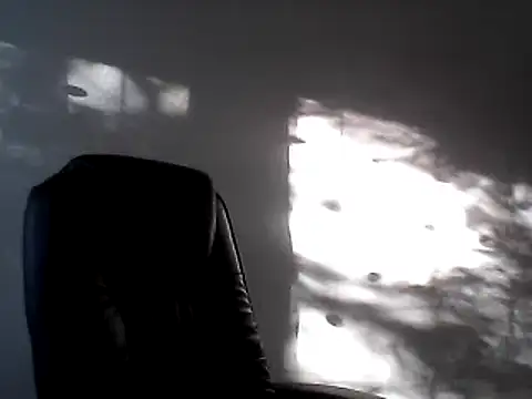 EllaLove2277 online show from September 23, 2025, 5:21 am