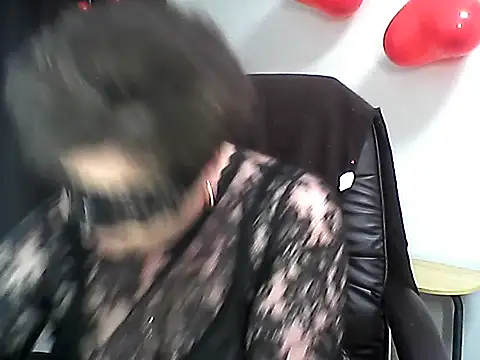 EllaLove2277 online show from February 14, 2026, 11:51 am