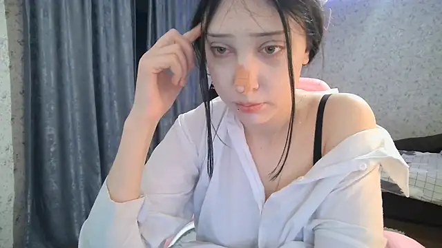 KeicyKlark online show from October 17, 2025, 6:10 pm