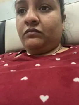 Snapshot of Hanny_Beby143 chatting on January 5, 2026, 6:55 pm Hanny Beby143 online show from January 5, 2026, 6:55 pm