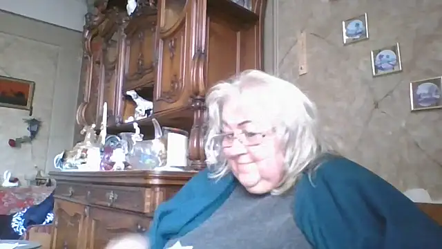 Snapshot of Lala-Love56 chatting on October 10, 2025, 10:58 am Lala-Love56 online show from October 10, 2025, 10:58 am